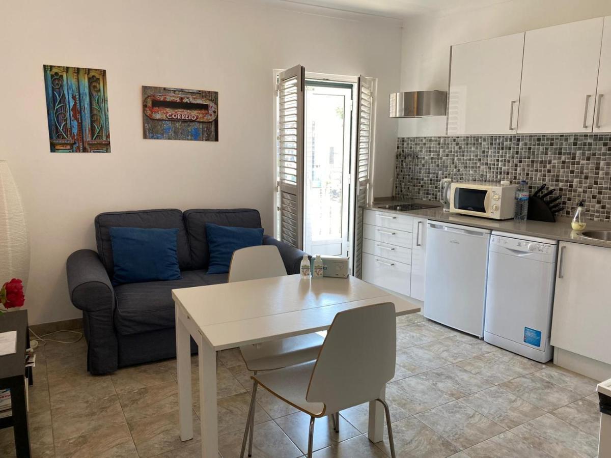 Alfama Apartment With Balcony Lisboa Exterior foto
