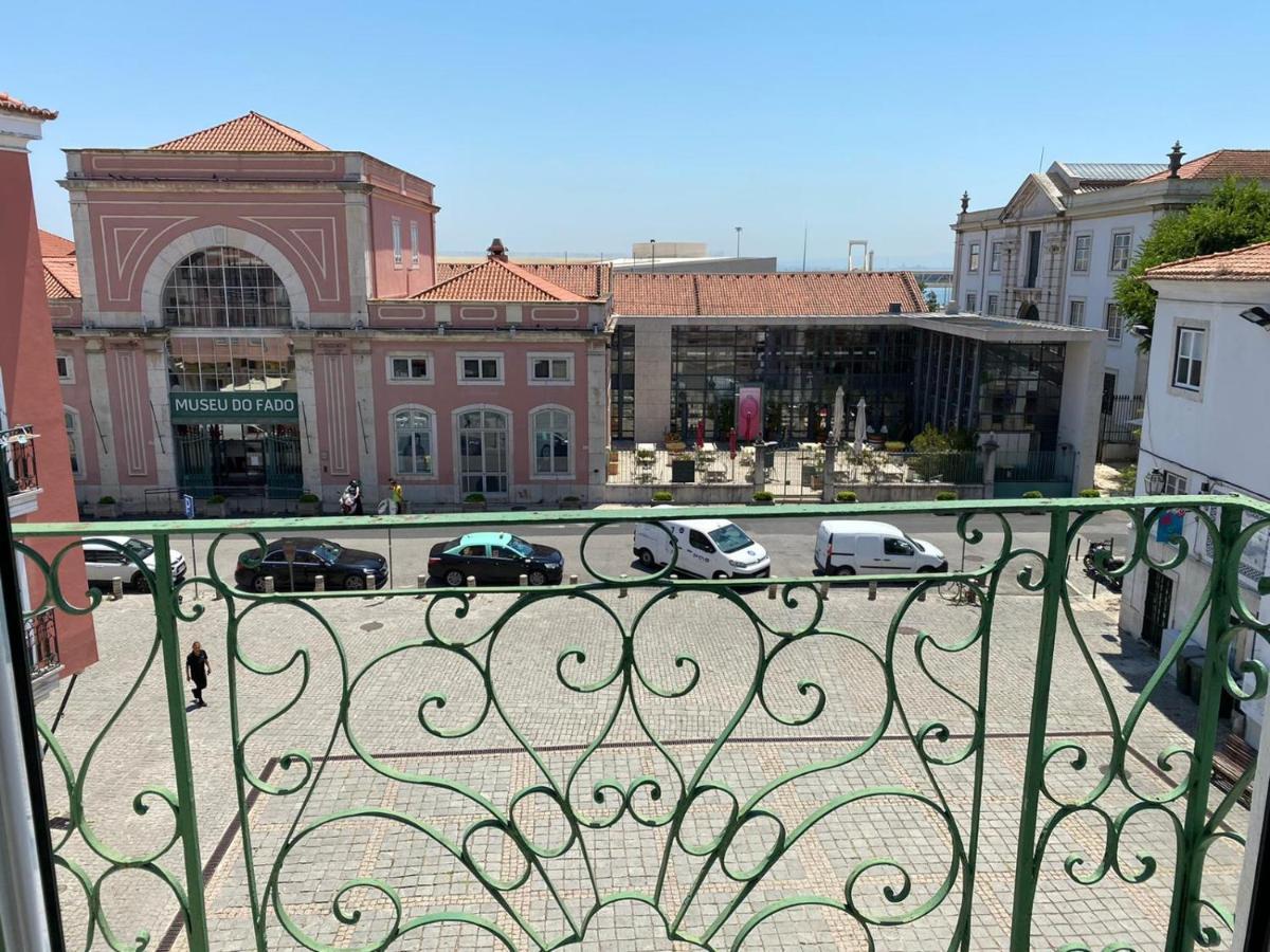 Alfama Apartment With Balcony Lisboa Exterior foto