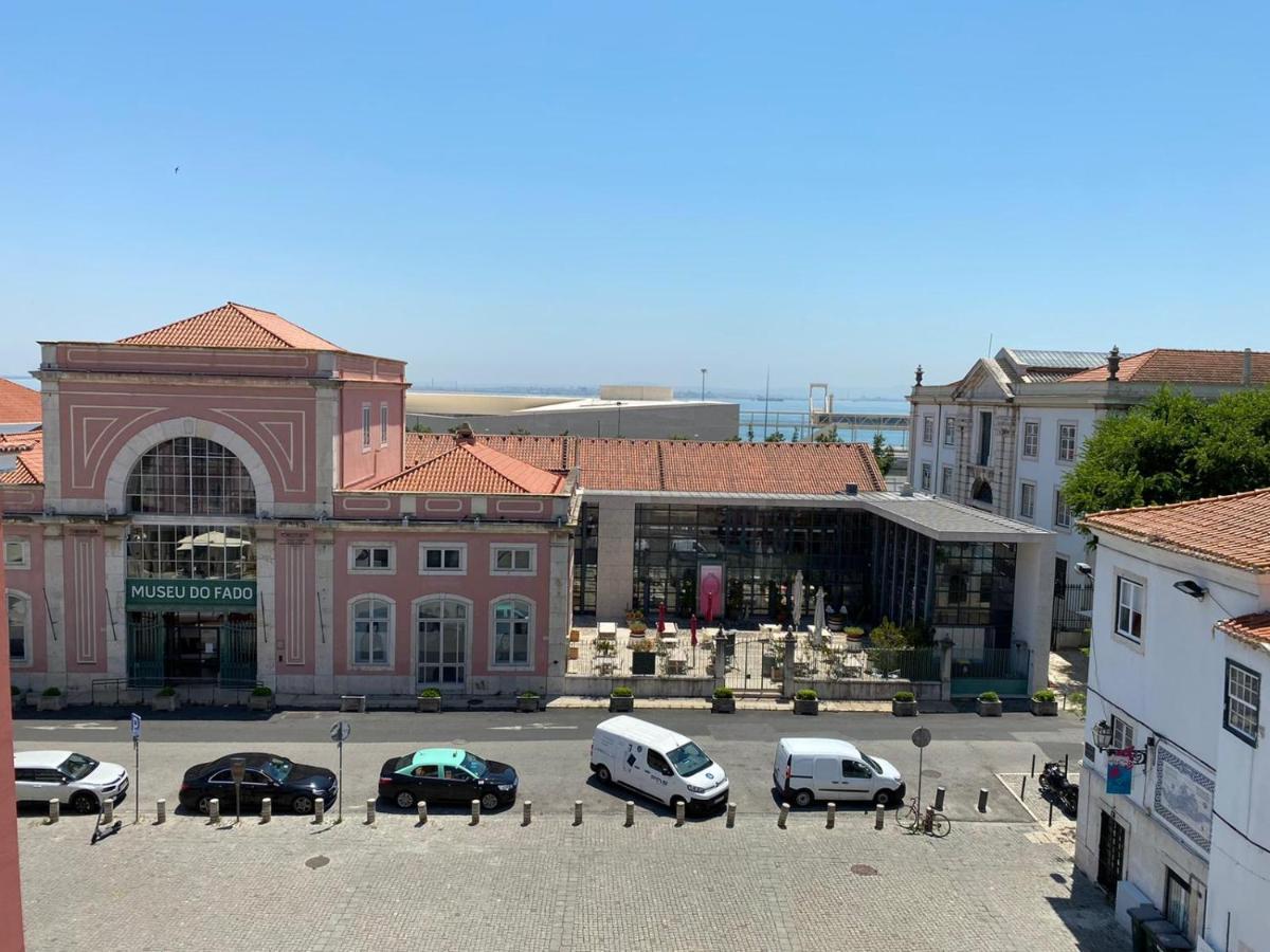 Alfama Apartment With Balcony Lisboa Exterior foto
