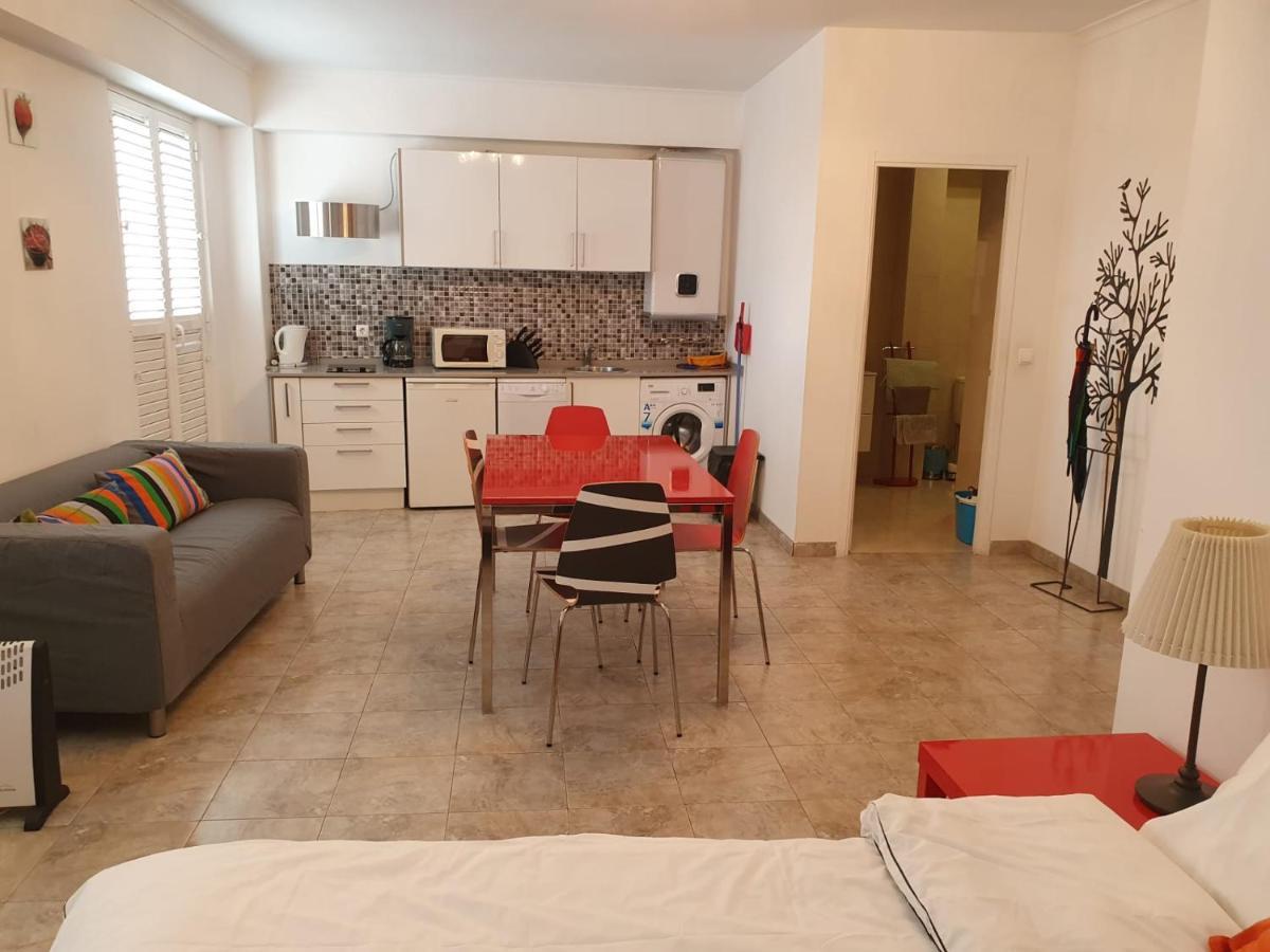 Alfama Apartment With Balcony Lisboa Exterior foto